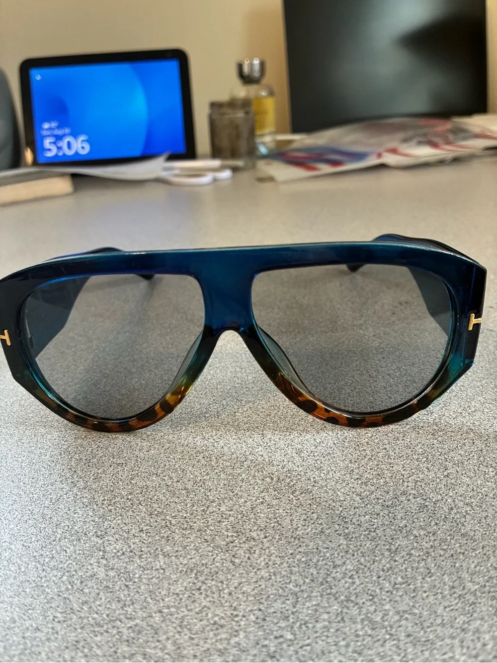 Blue Gradient Men's Sunglasses with Tortoiseshell Accent
